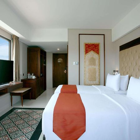 Alhambra Hotel & Convention, BW Signature Collection Tasikmalaya Extérieur photo