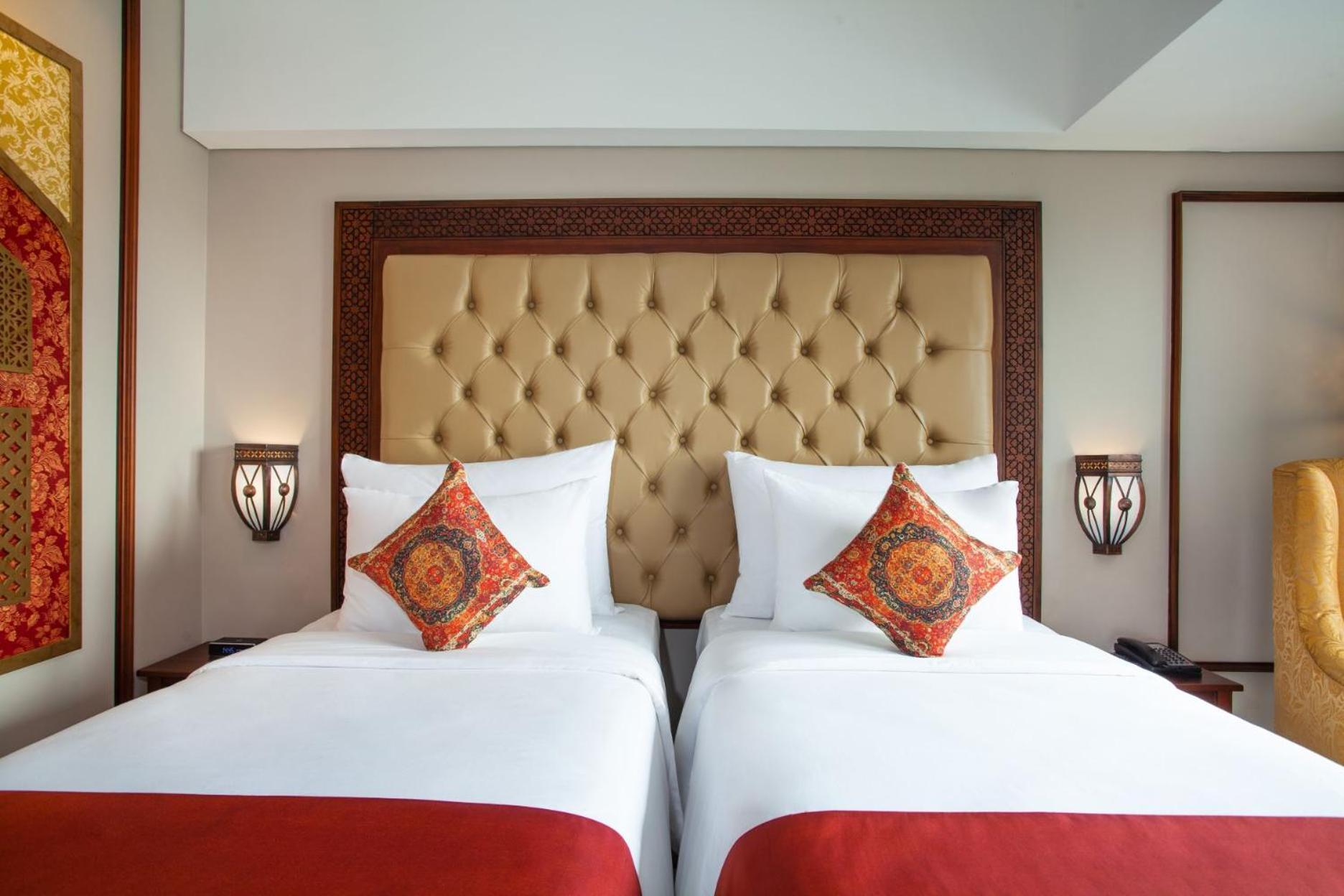 Alhambra Hotel & Convention, BW Signature Collection Tasikmalaya Extérieur photo